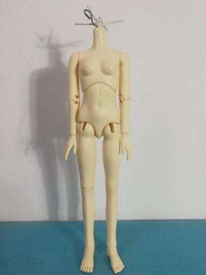 1/4 girl body in Normal Skin